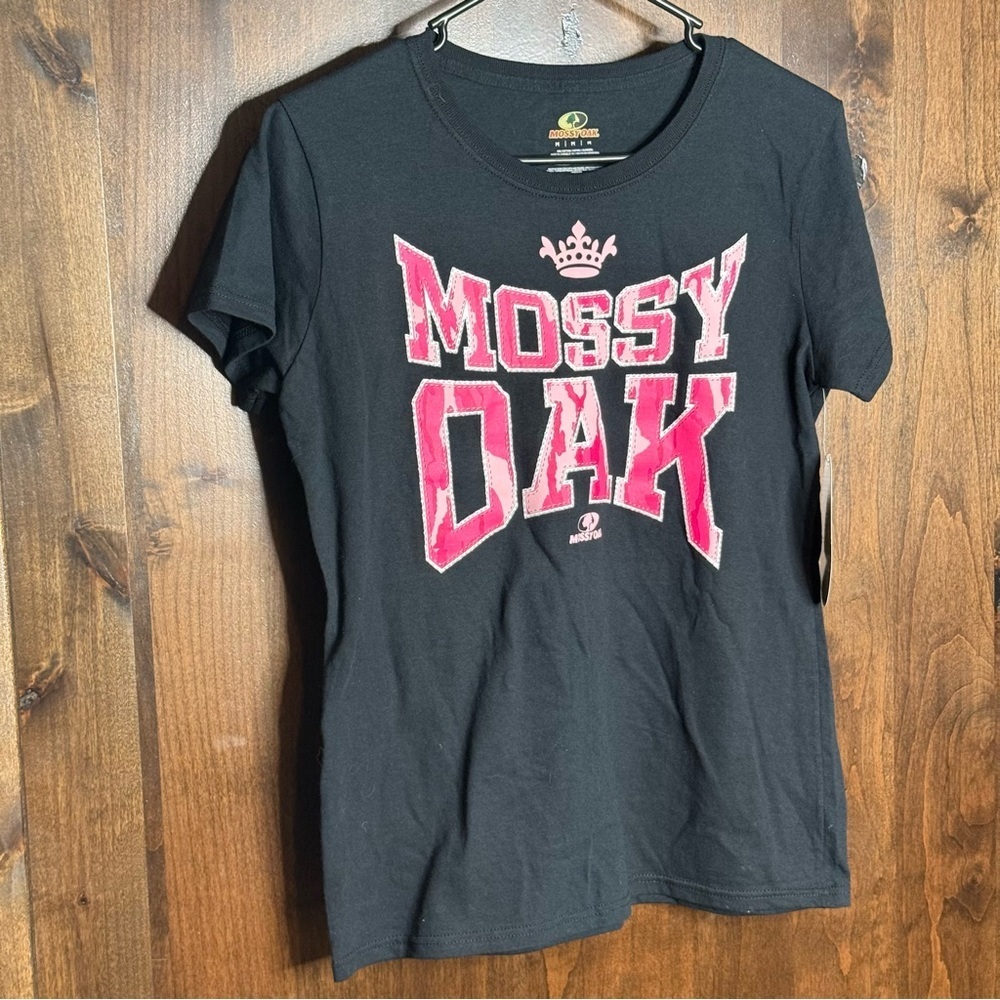 NWT Mossy Oak Women’s Pink and black short sleeve Tshirt Size Medium Brand New - Picture 2 of 5
